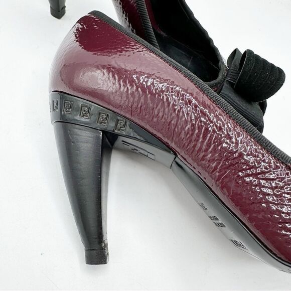 Fendi Burgundy Textured Patent Peep Toe Pumps w/Bow Grosgrain Bow Sculptured 7M - Picture 12 of 16